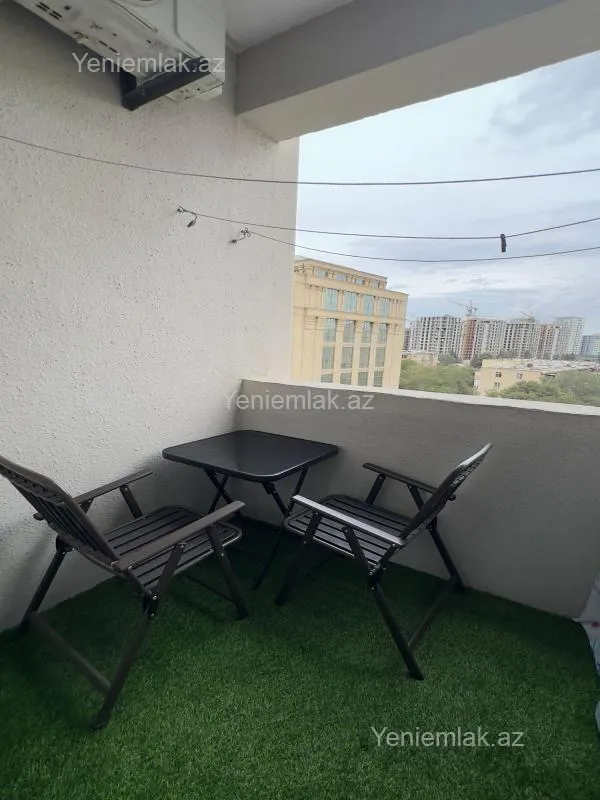 Satılır 3 otaqlı yeni tikili 130 m²