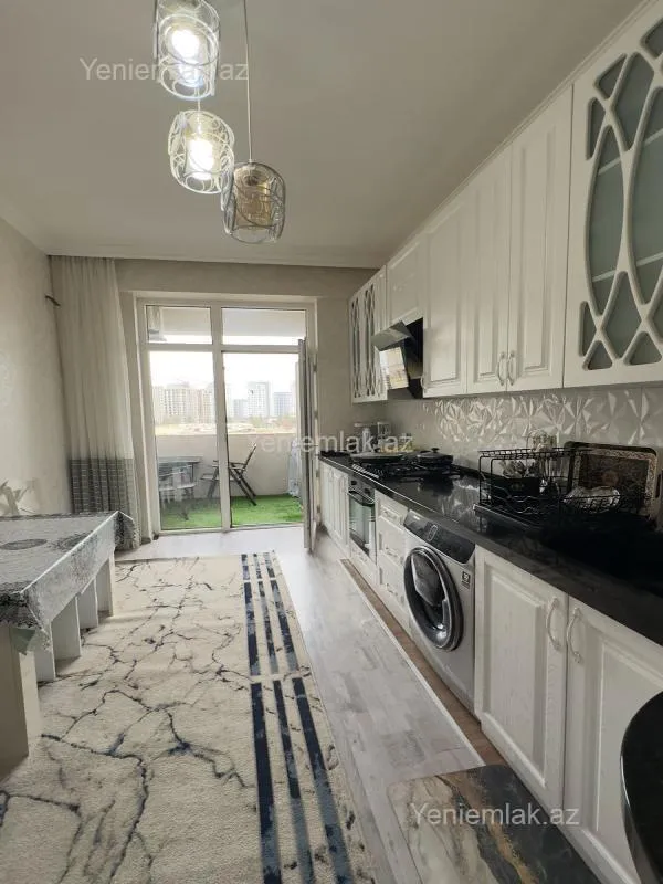 Satılır 3 otaqlı yeni tikili 130 m²