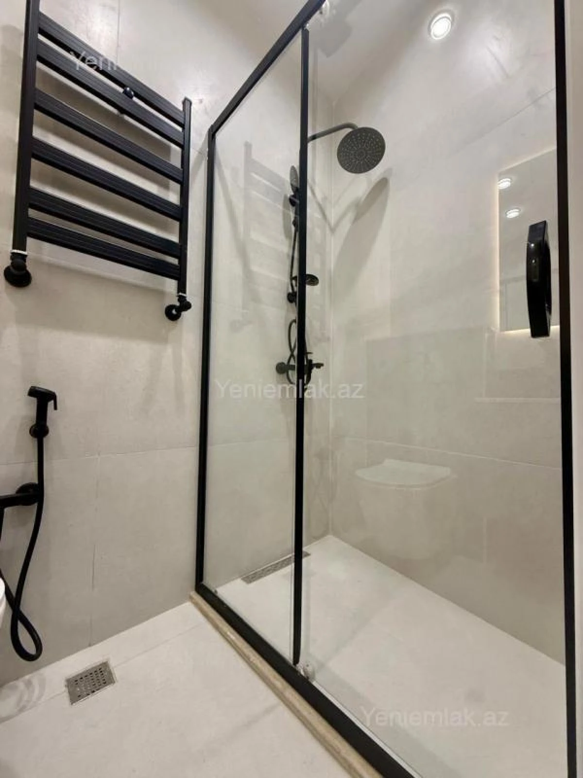 Satılır 1 otaqlı yeni tikili 33 m²