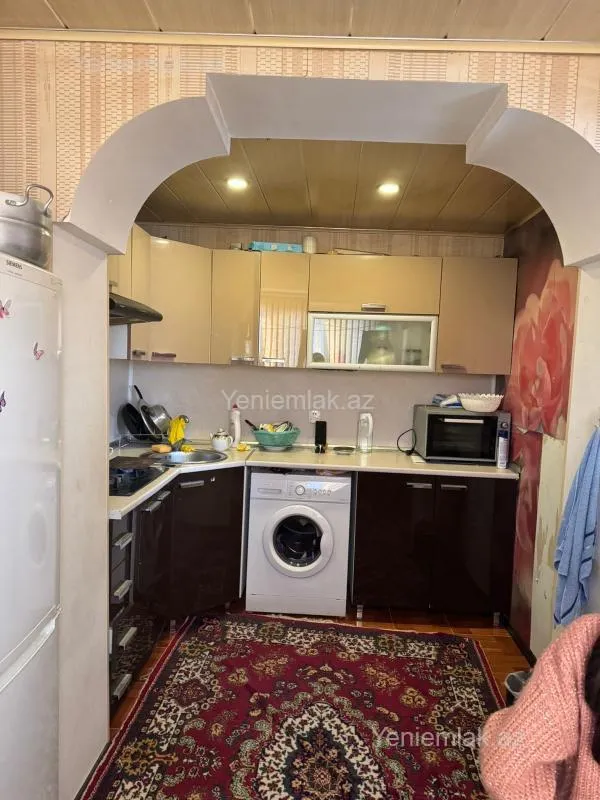 Satılır 3 otaqlı köhnə tikili 66 m²