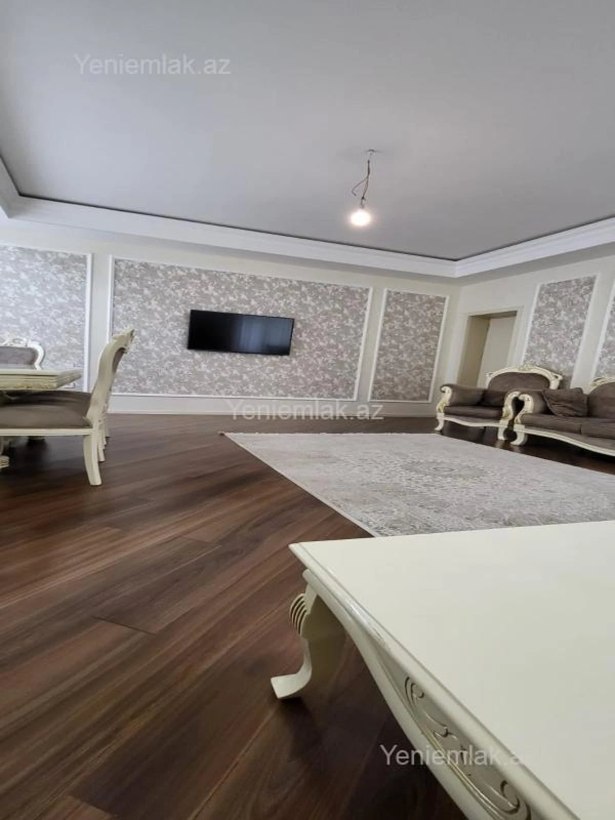 Satılır 4 otaqlı yeni tikili 140 m²