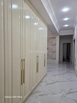 Satılır 4 otaqlı yeni tikili 140 m²