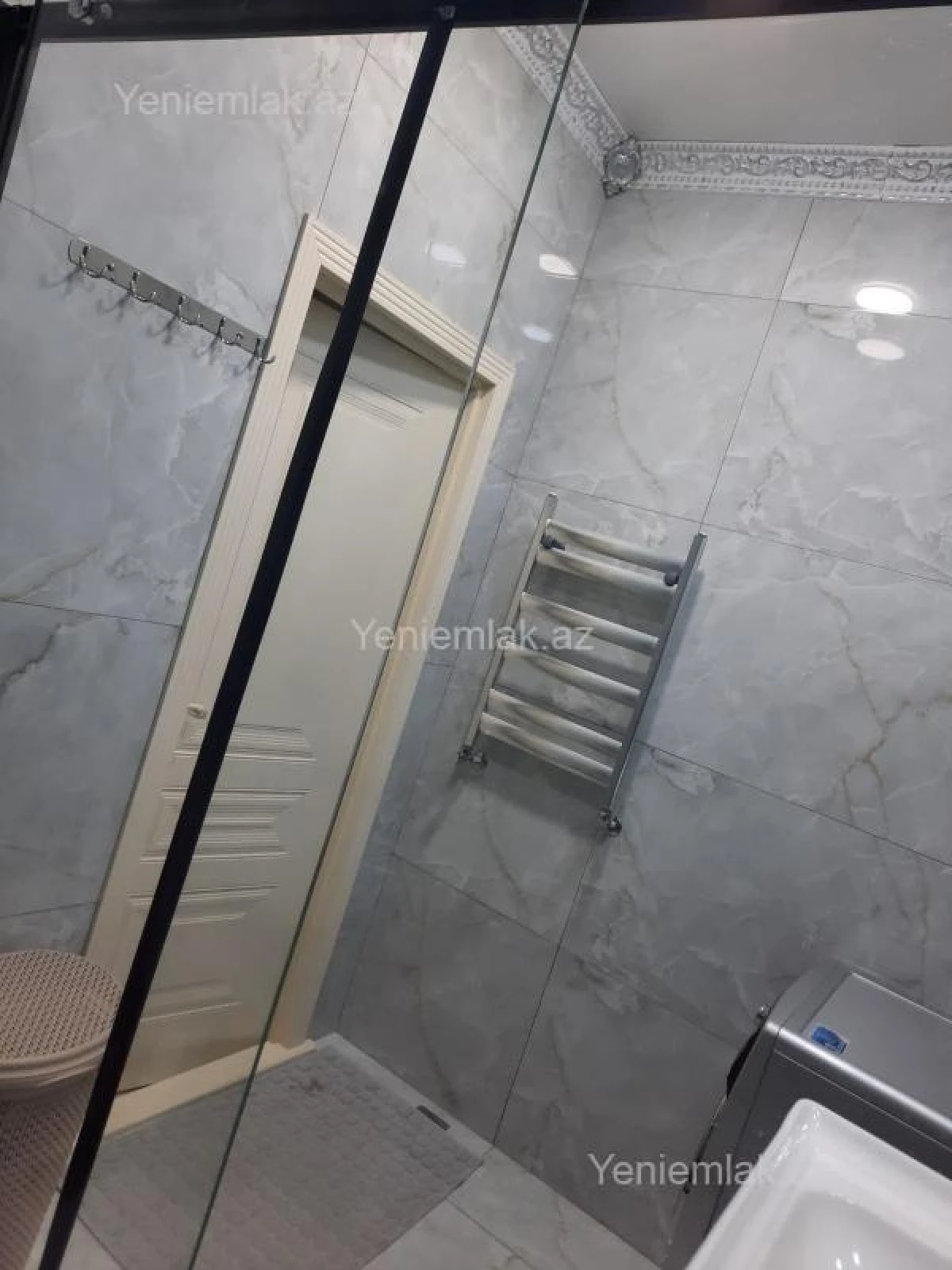 Satılır 4 otaqlı yeni tikili 140 m²