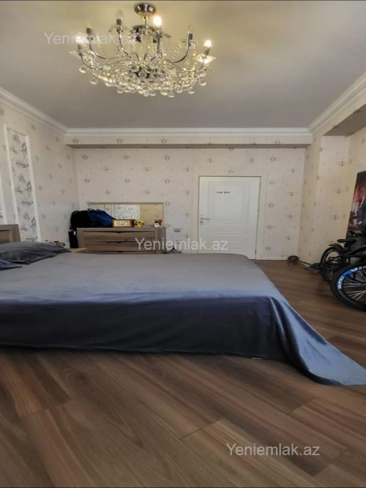 Satılır 4 otaqlı yeni tikili 140 m²