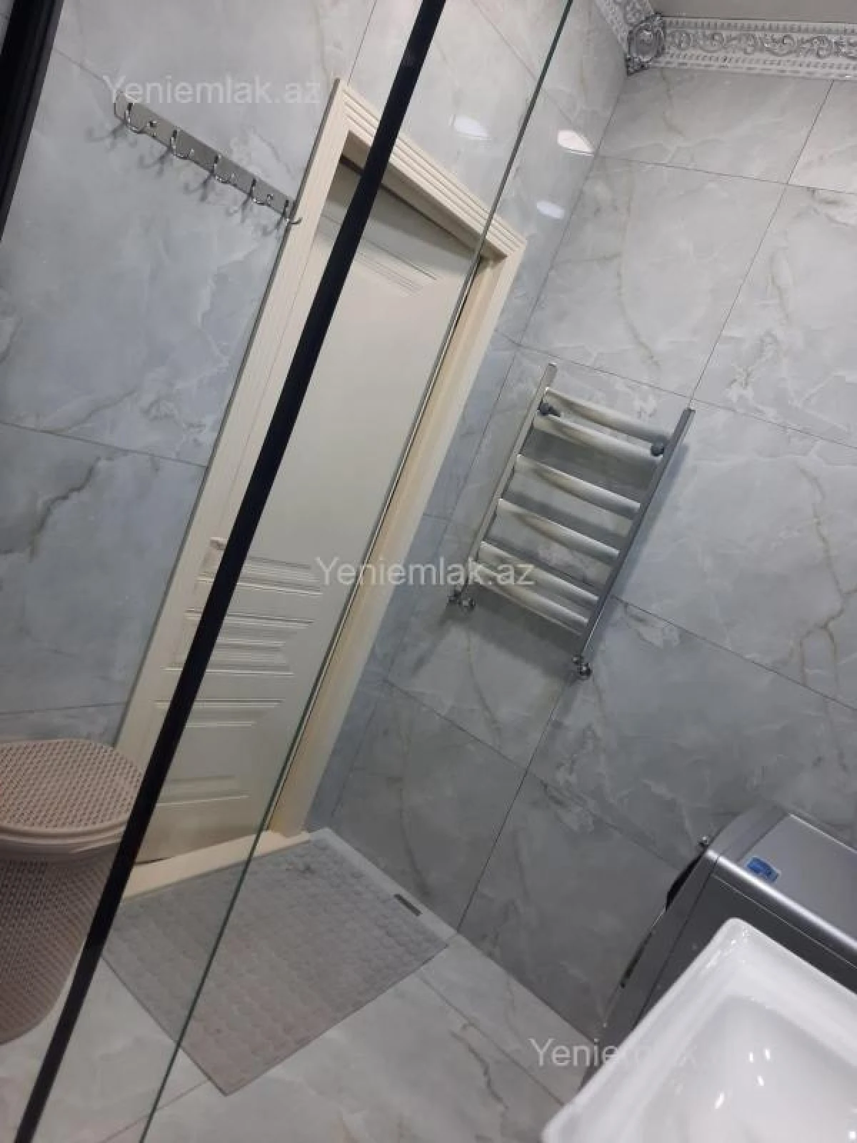 Satılır 4 otaqlı yeni tikili 140 m²