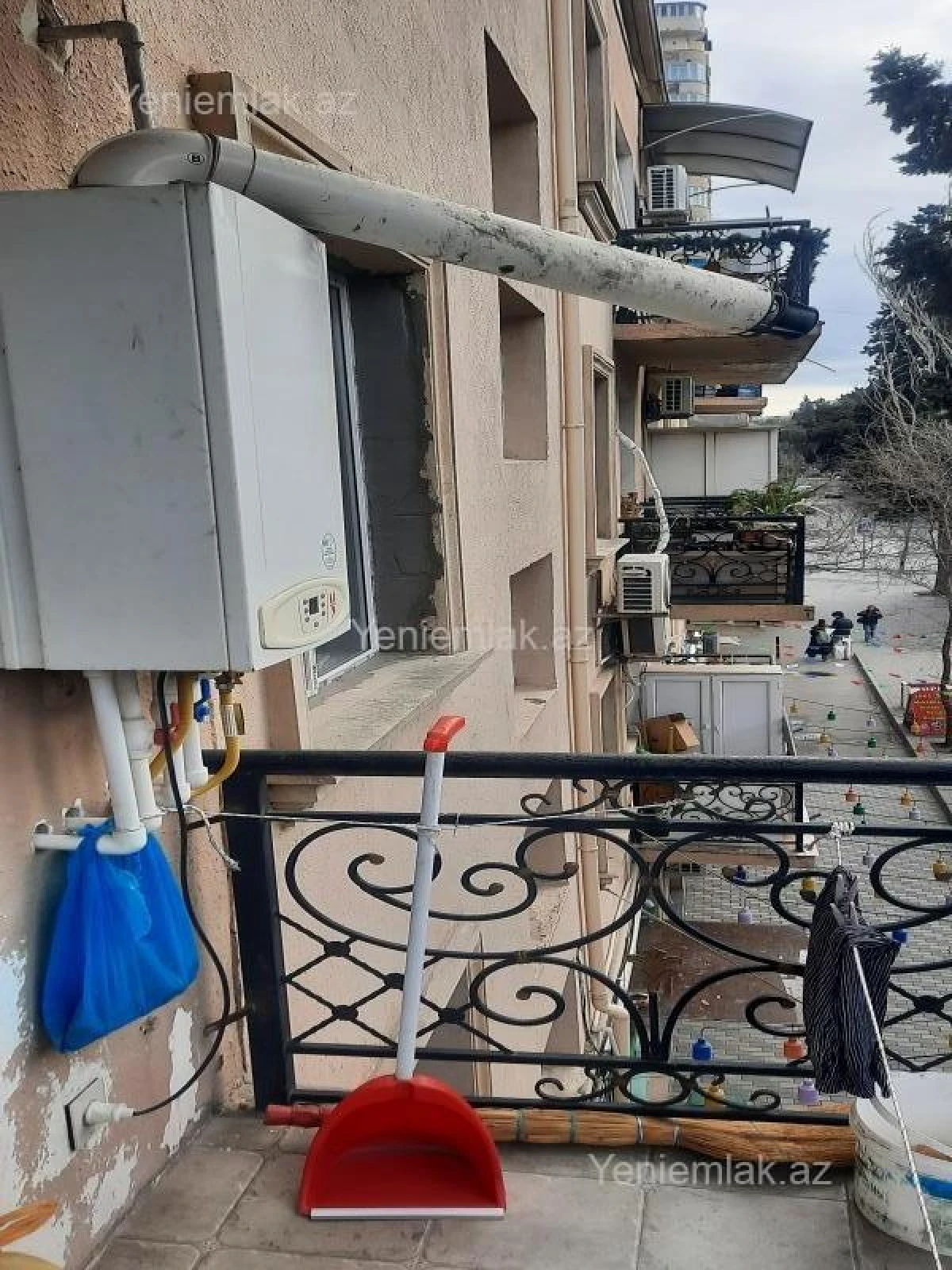 Satılır 1 otaqlı köhnə tikili 45 m²