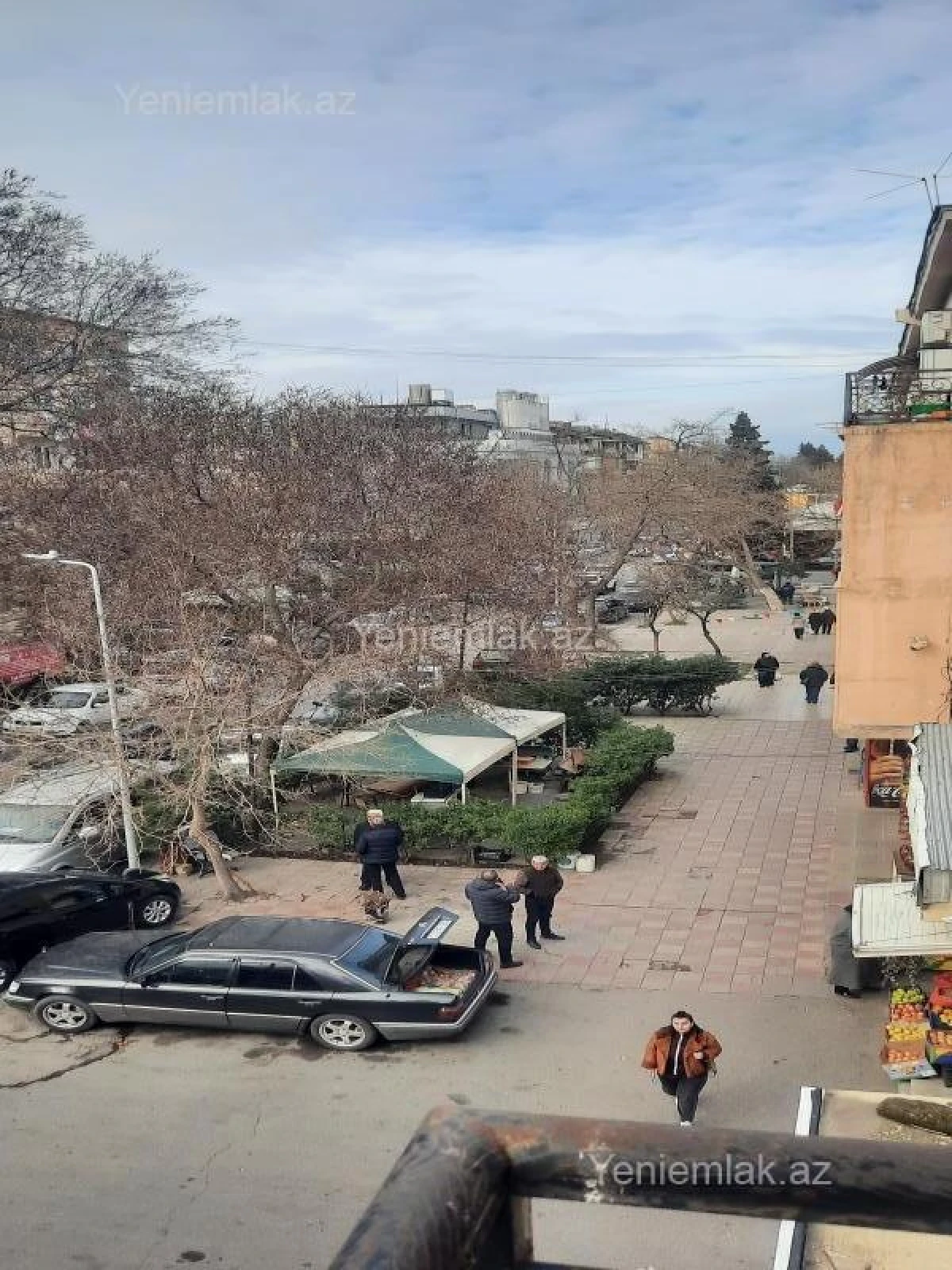 Satılır 1 otaqlı köhnə tikili 45 m²