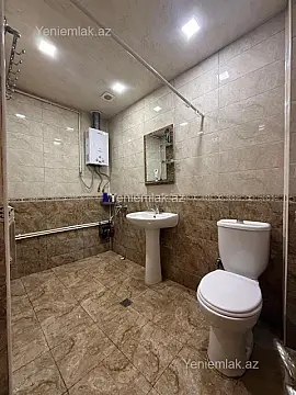 Satılır 2 otaqlı köhnə tikili 60 m²