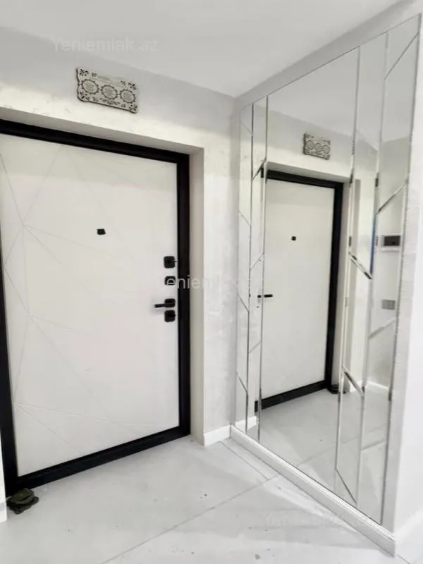 Satılır 3 otaqlı yeni tikili 117 m²