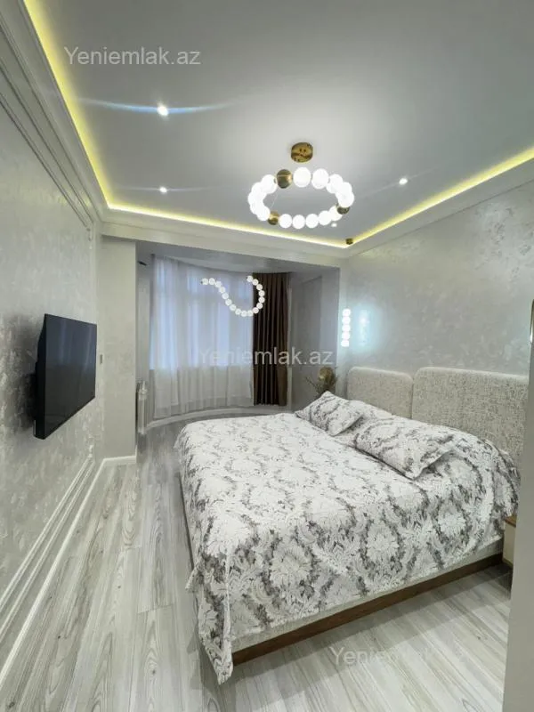 Satılır 3 otaqlı yeni tikili 117 m²