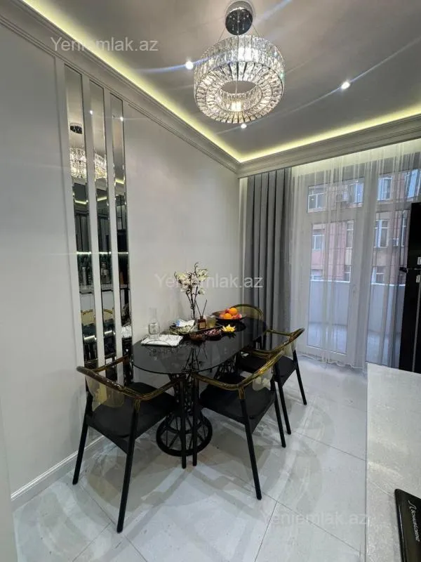 Satılır 3 otaqlı yeni tikili 117 m²