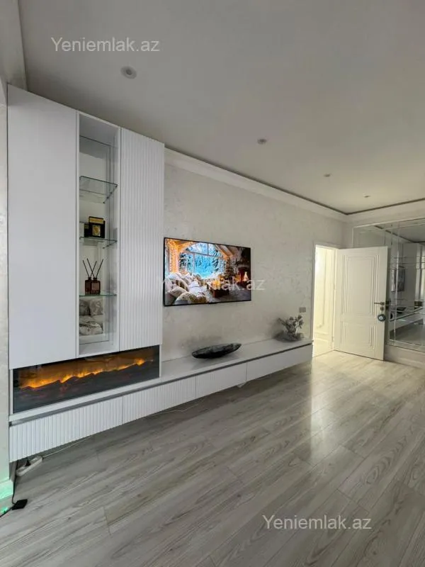 Satılır 3 otaqlı yeni tikili 117 m²