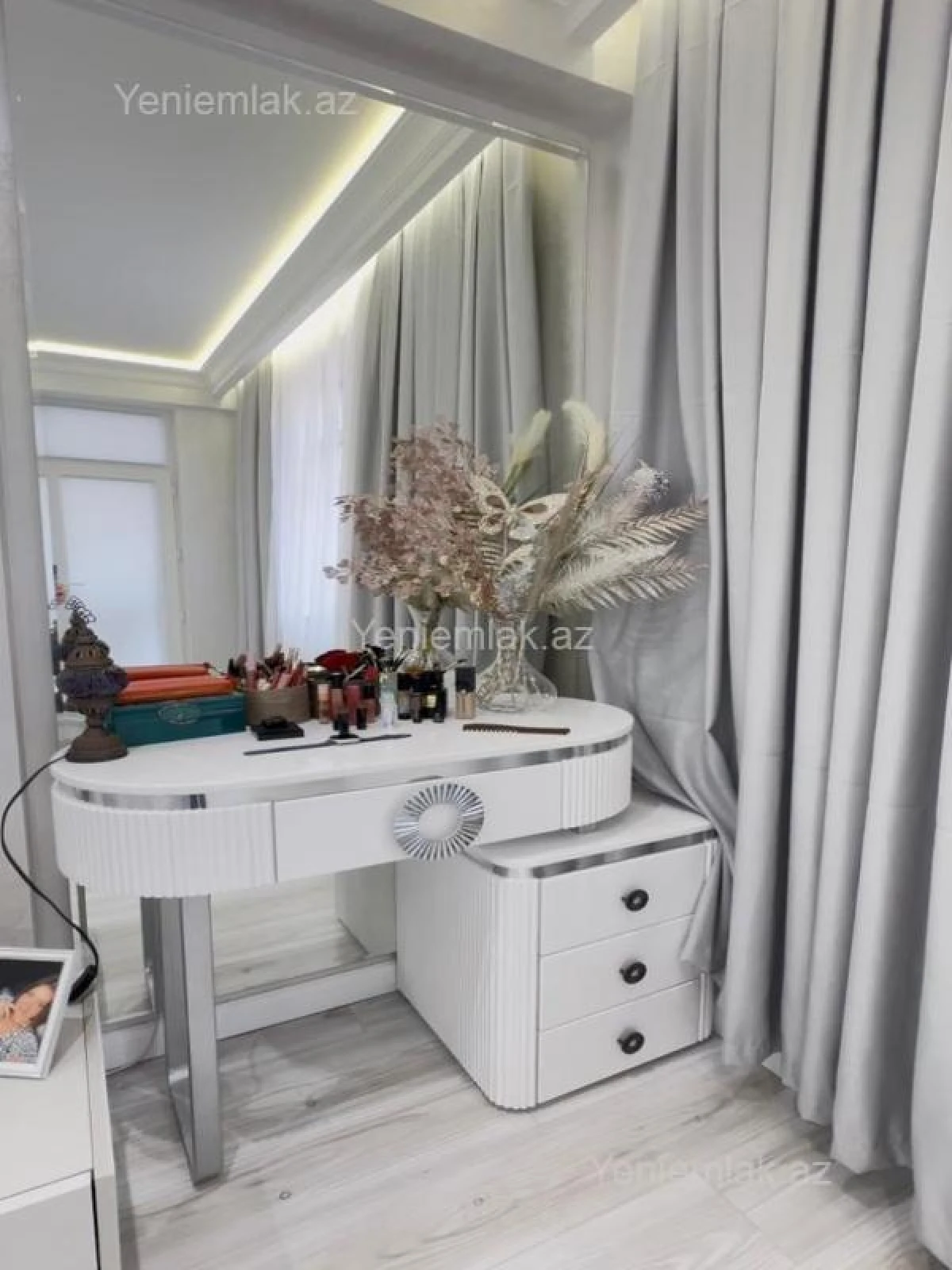 Satılır 3 otaqlı yeni tikili 117 m²