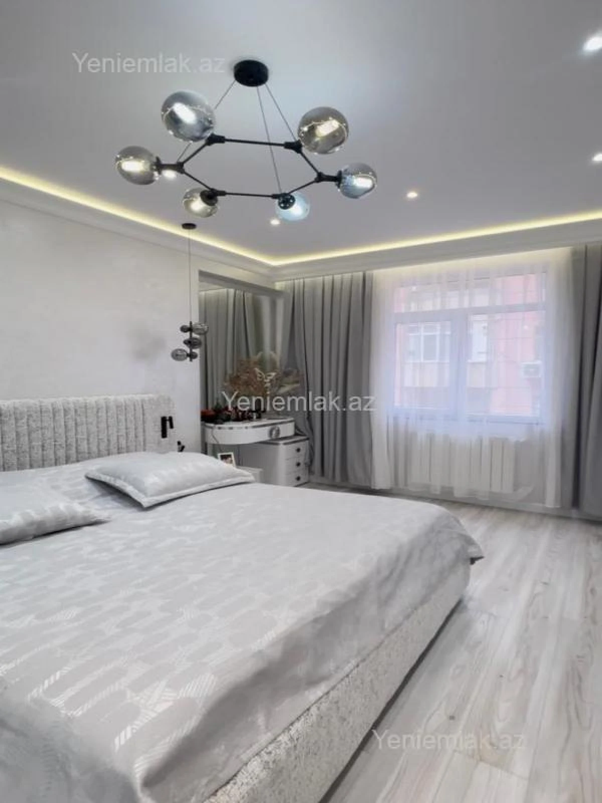 Satılır 3 otaqlı yeni tikili 117 m²