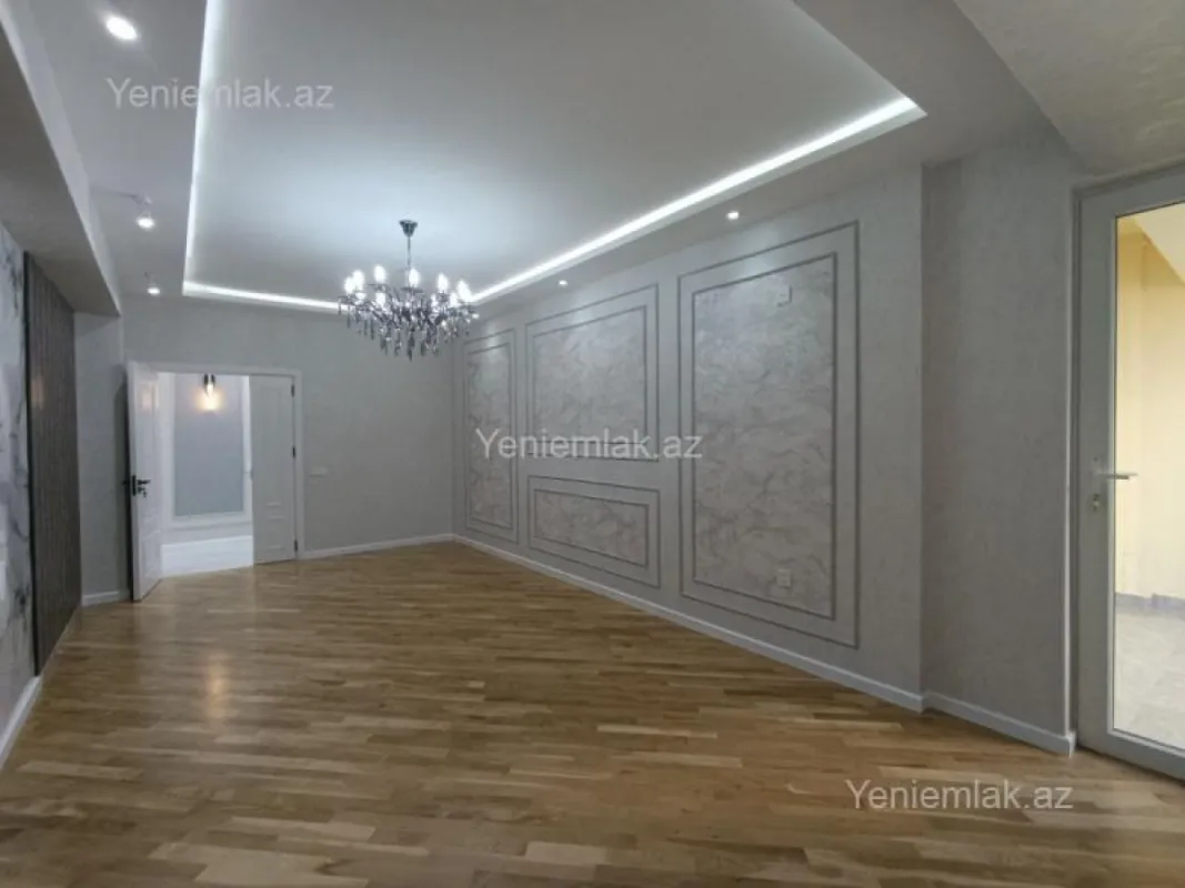 Satılır 4 otaqlı yeni tikili 155 m²