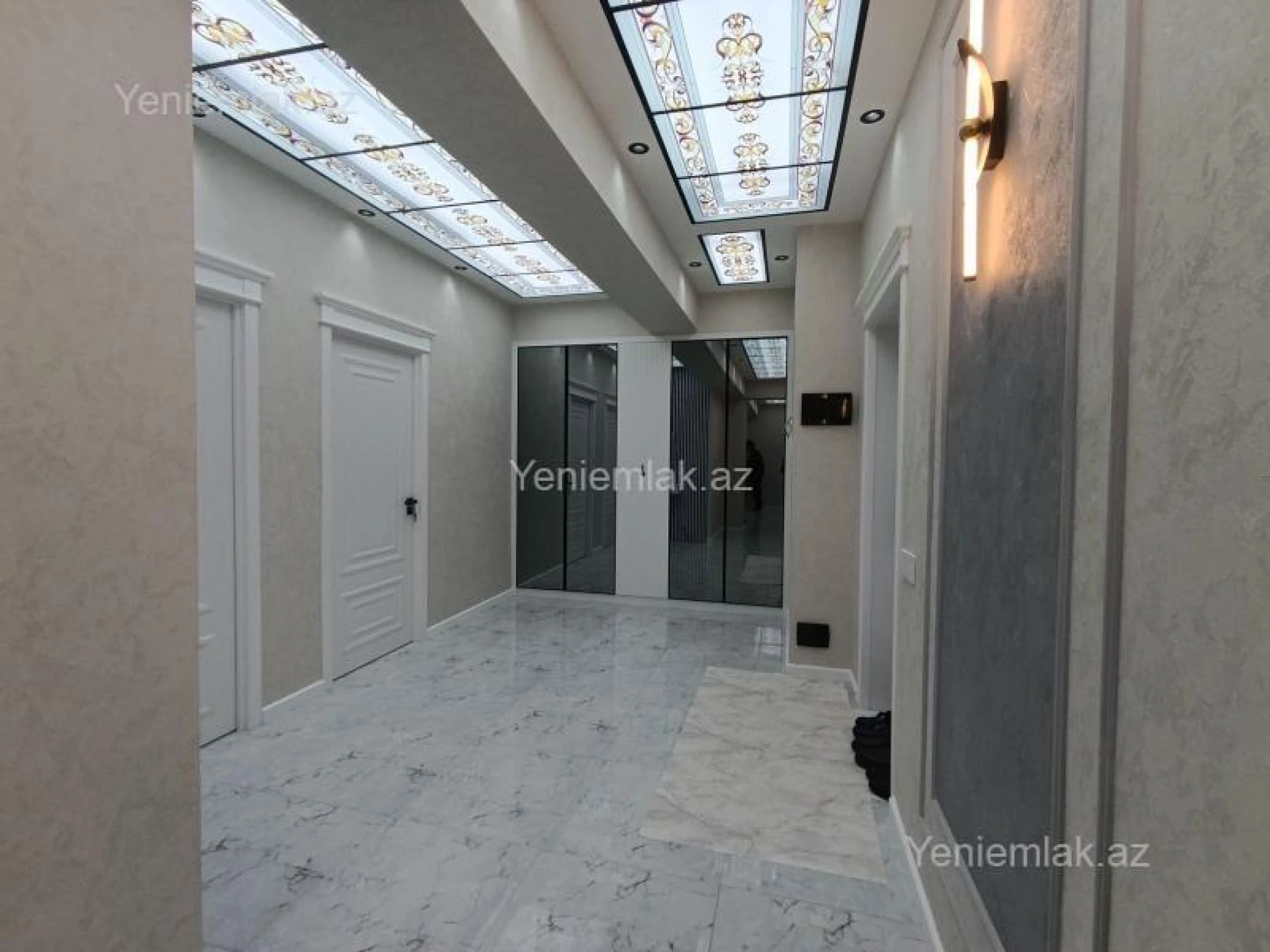 Satılır 4 otaqlı yeni tikili 155 m²