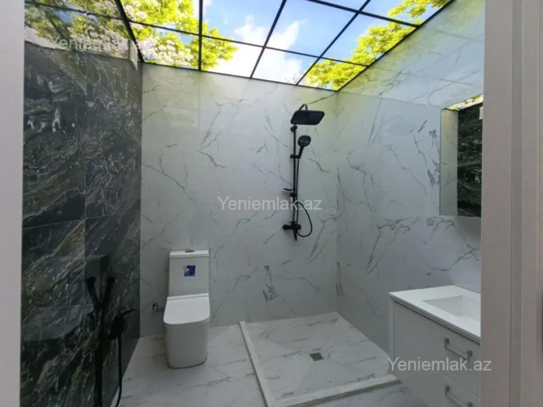 Satılır 4 otaqlı yeni tikili 155 m²