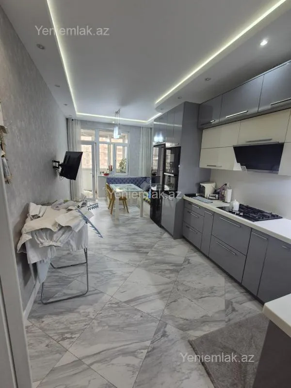 Satılır 3 otaqlı yeni tikili 114 m²