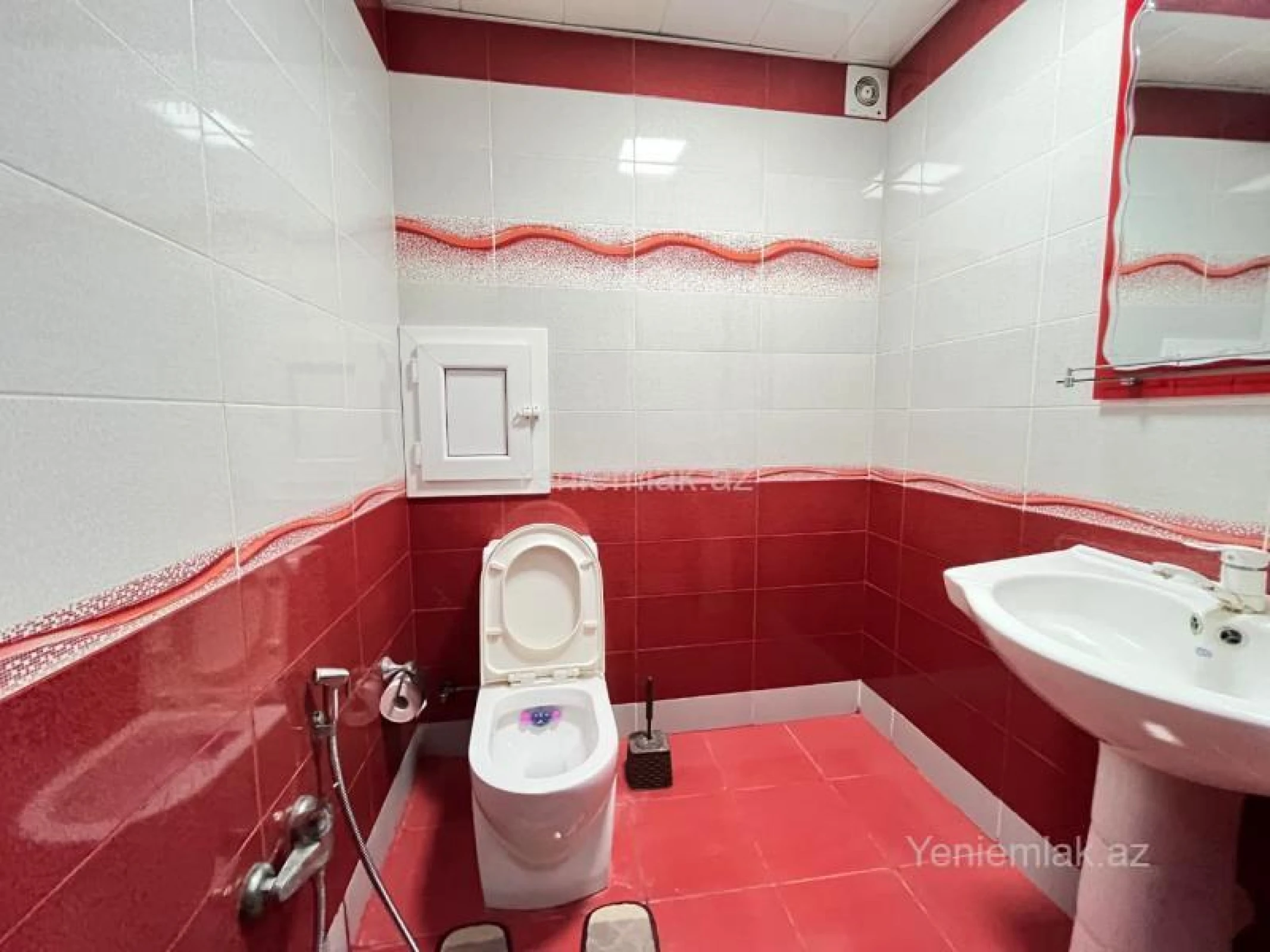 Satılır 2 otaqlı yeni tikili 80 m²