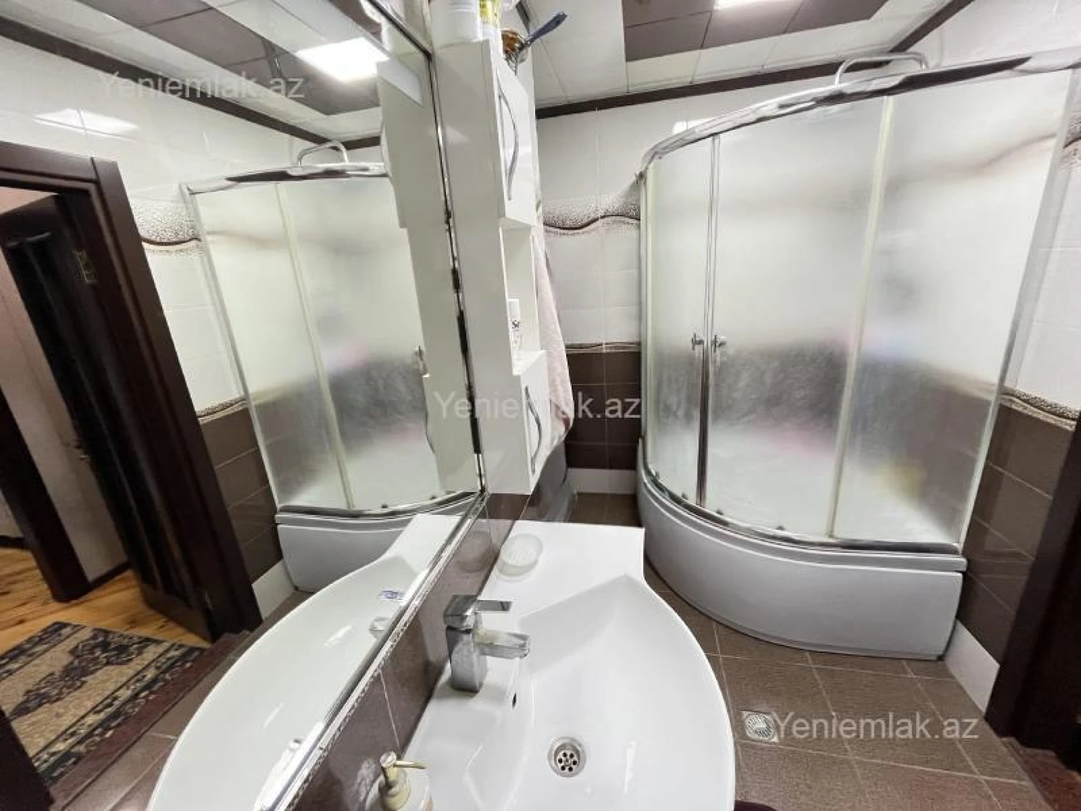 Satılır 2 otaqlı yeni tikili 80 m²
