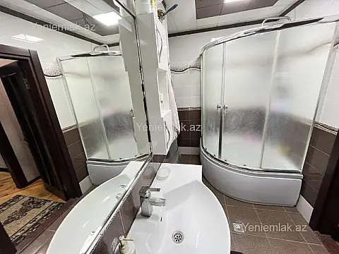 Satılır 2 otaqlı yeni tikili 80 m²