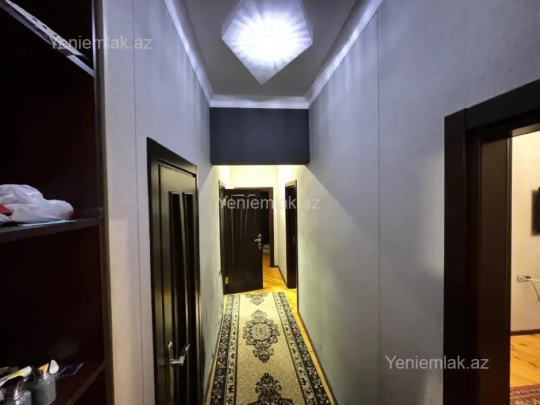 Satılır 2 otaqlı yeni tikili 80 m²