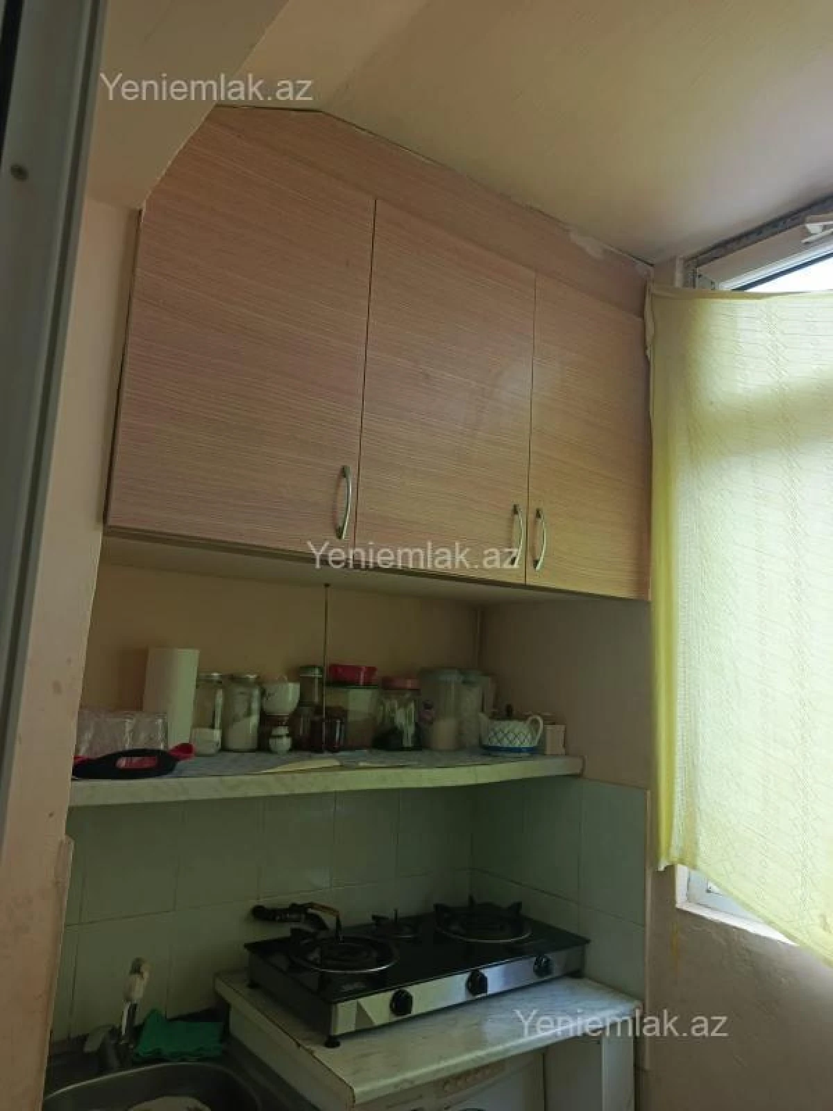 Satılır 2 otaqlı köhnə tikili 40 m²