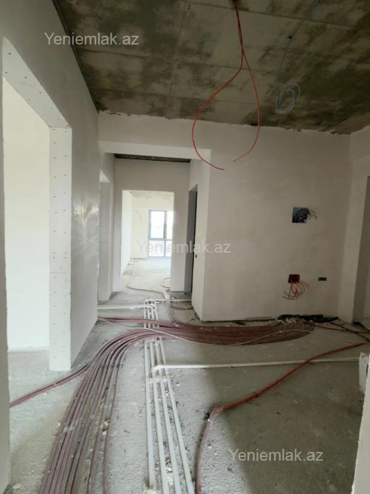 Satılır 3 otaqlı yeni tikili 106 m²