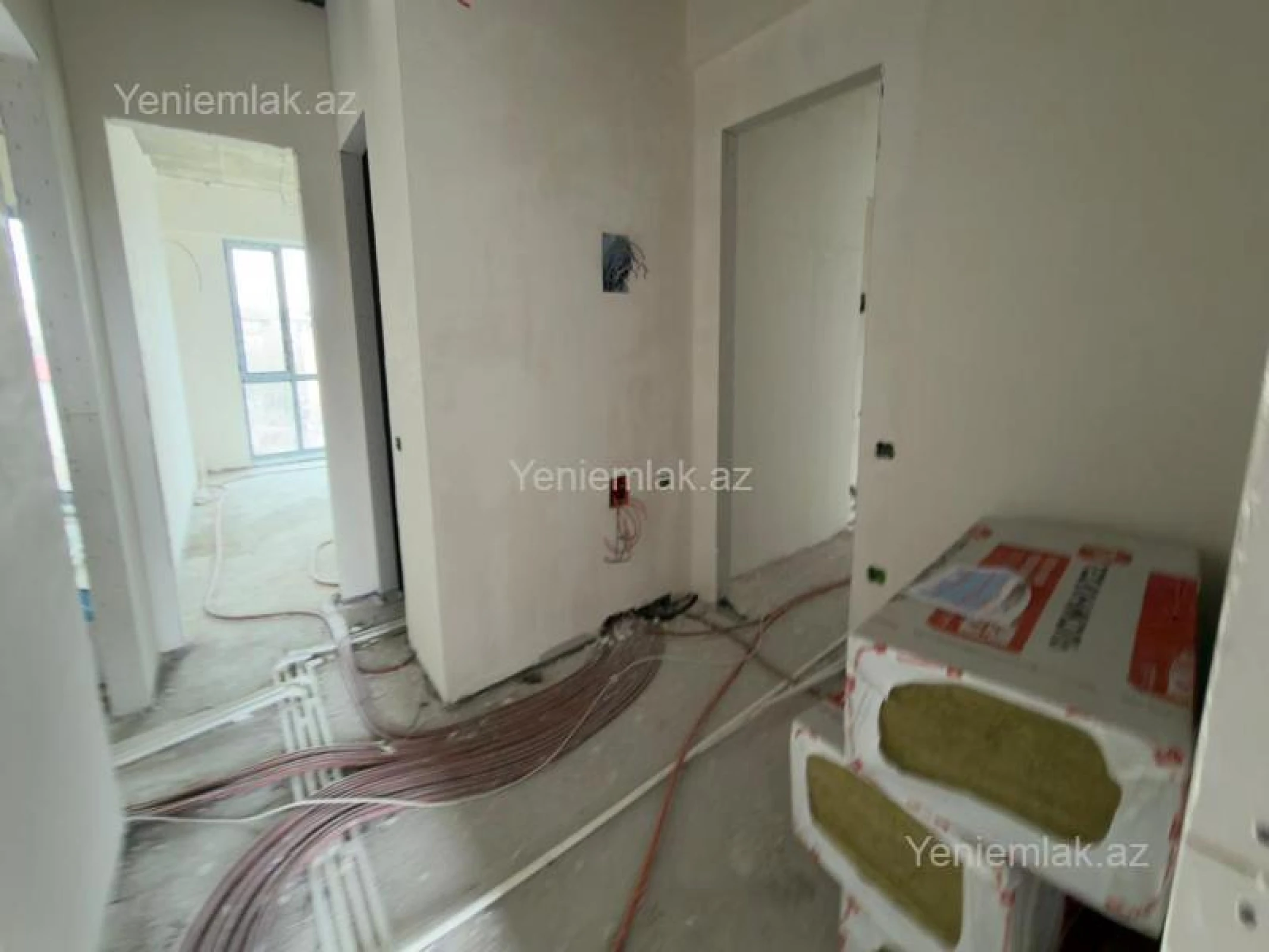 Satılır 3 otaqlı yeni tikili 106 m²