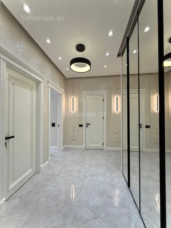 Satılır 3 otaqlı yeni tikili 104.5 m²