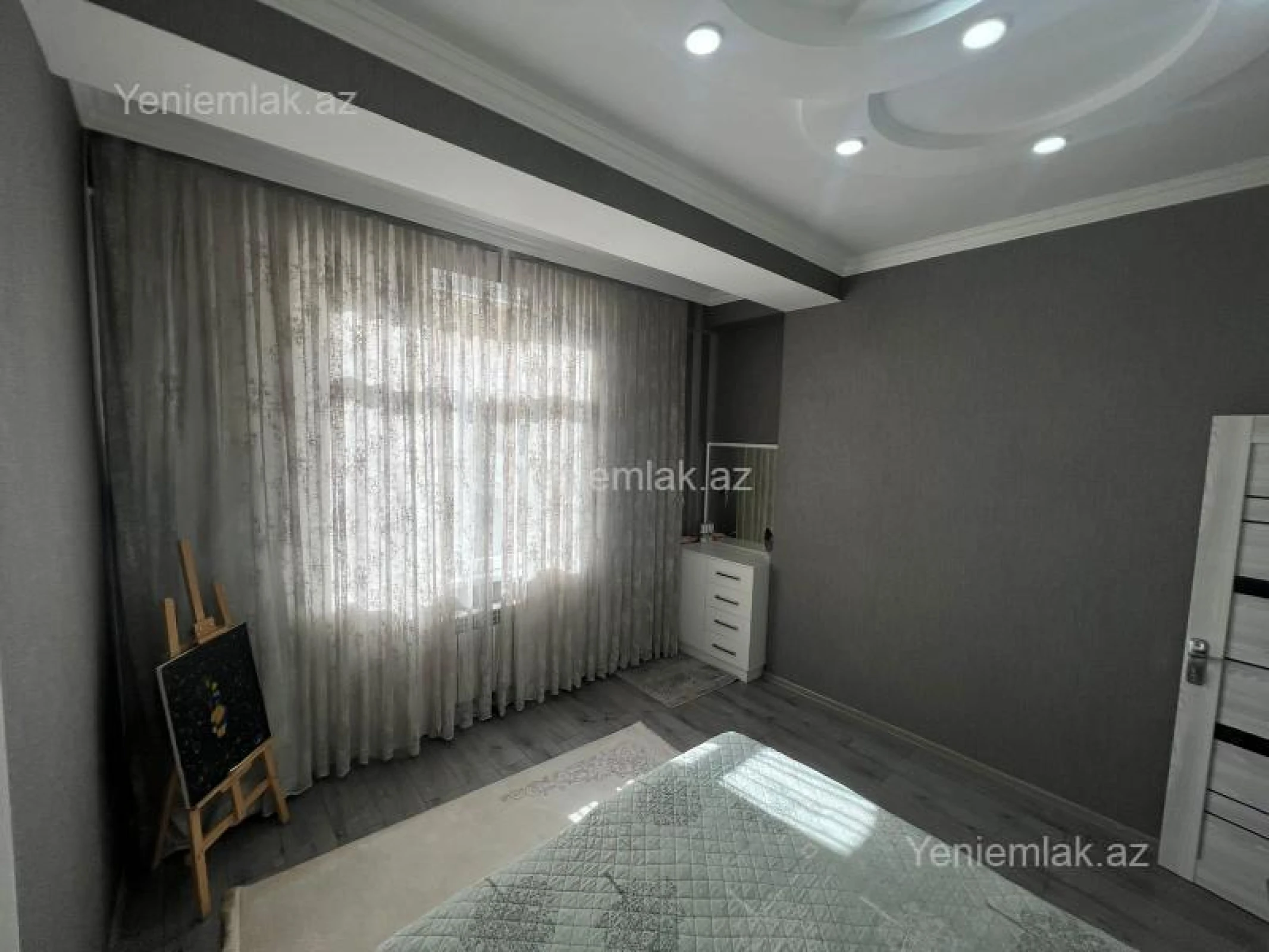 Satılır 3 otaqlı yeni tikili 80 m²