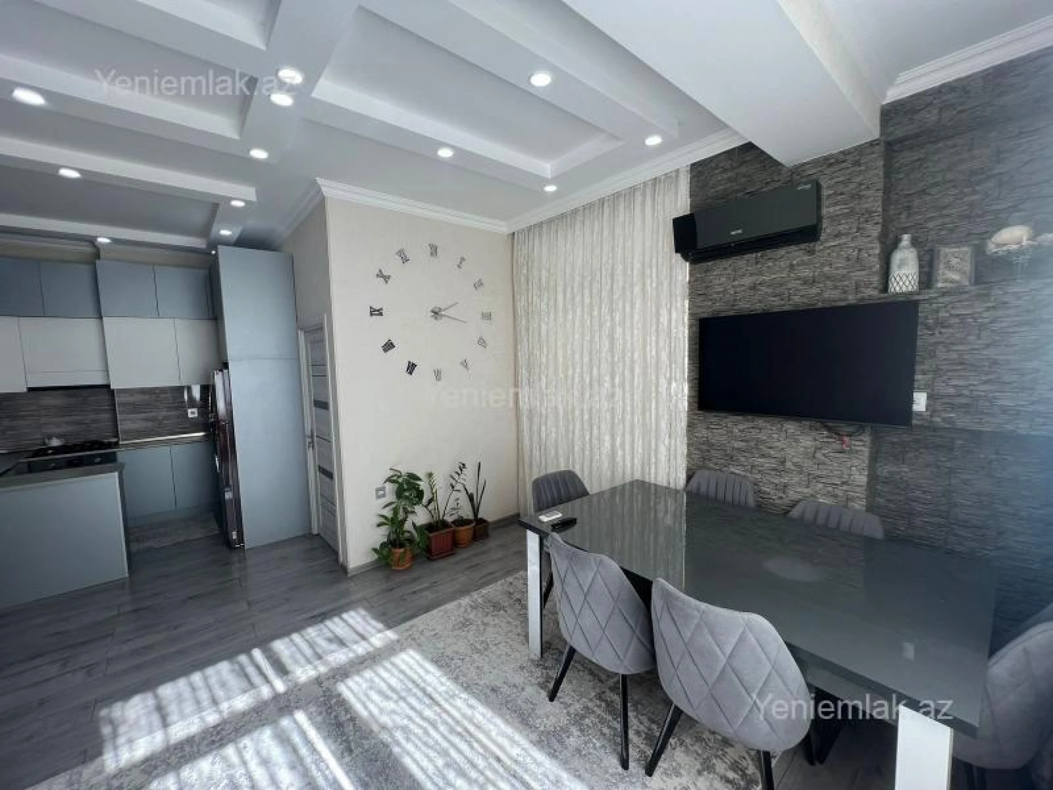 Satılır 3 otaqlı yeni tikili 80 m²