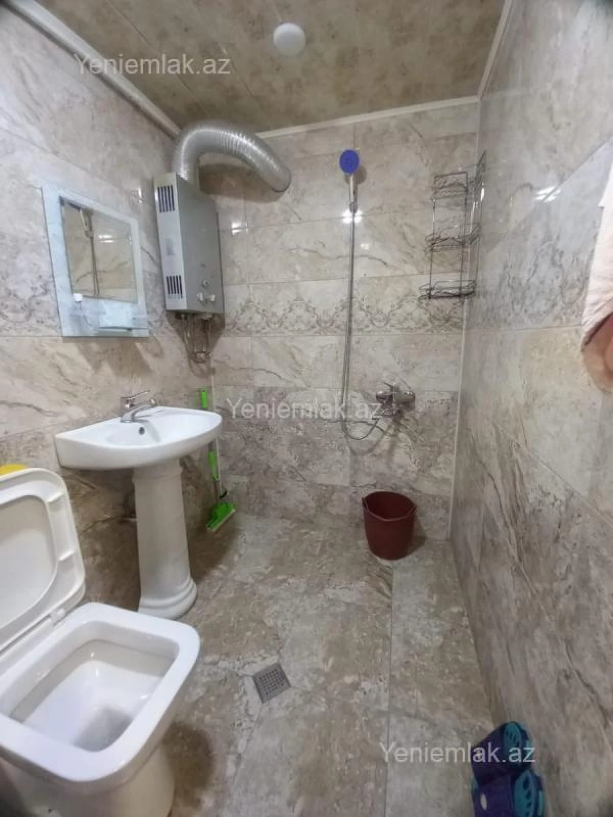 Satılır 1 otaqlı köhnə tikili 33 m²