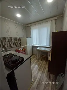 Satılır 1 otaqlı köhnə tikili 33 m²