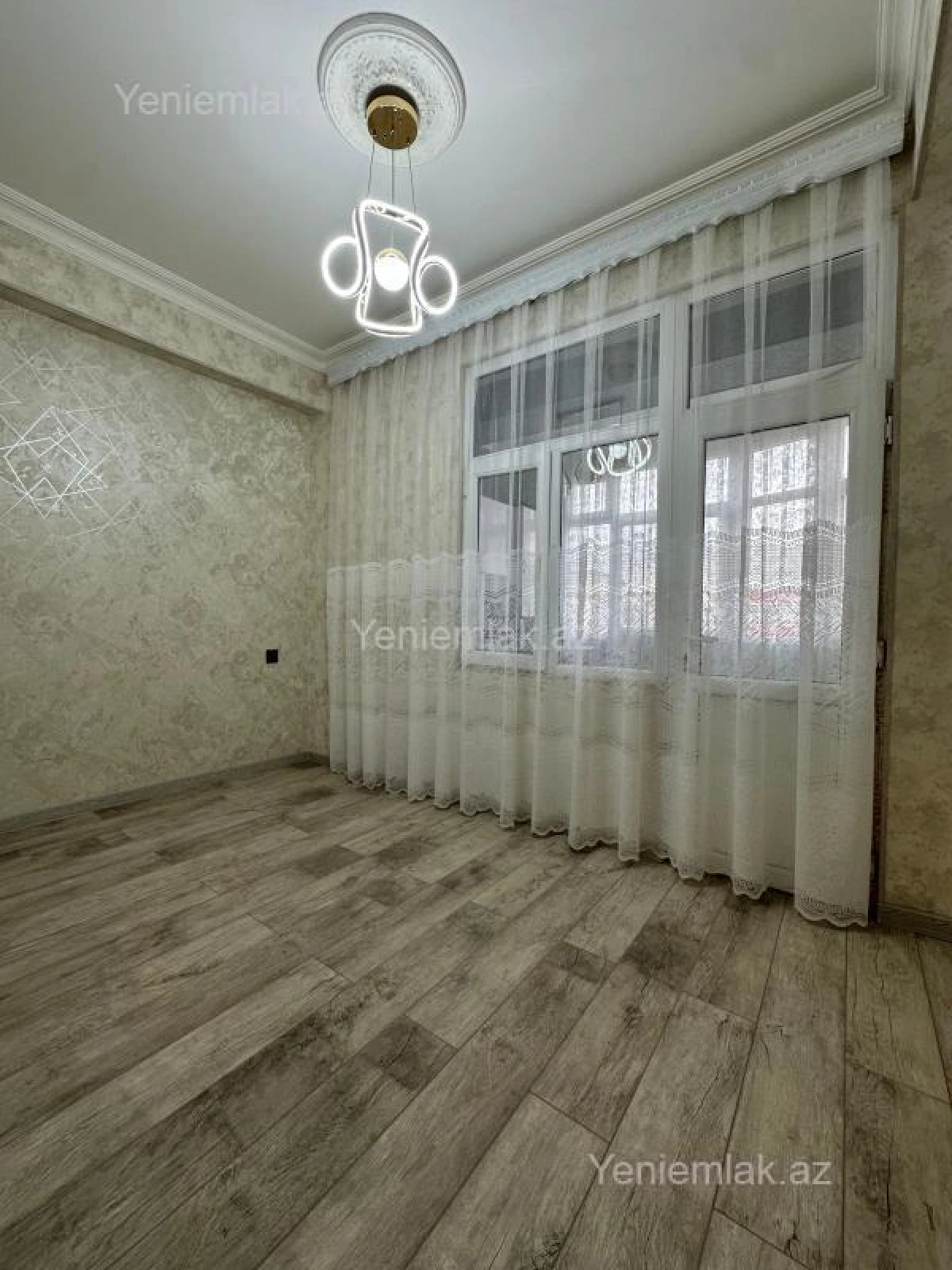 Satılır 2 otaqlı yeni tikili 55 m²