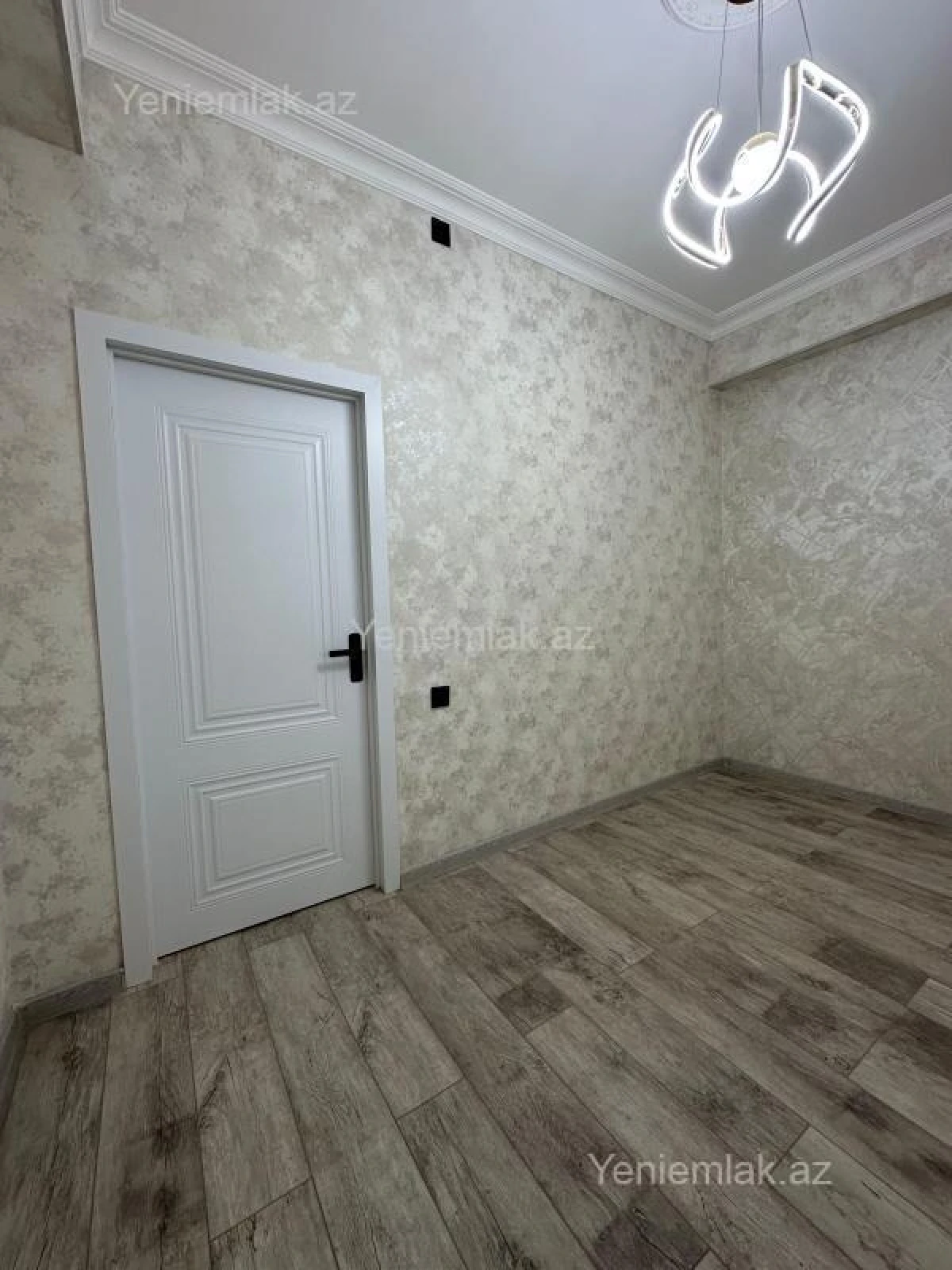 Satılır 2 otaqlı yeni tikili 55 m²
