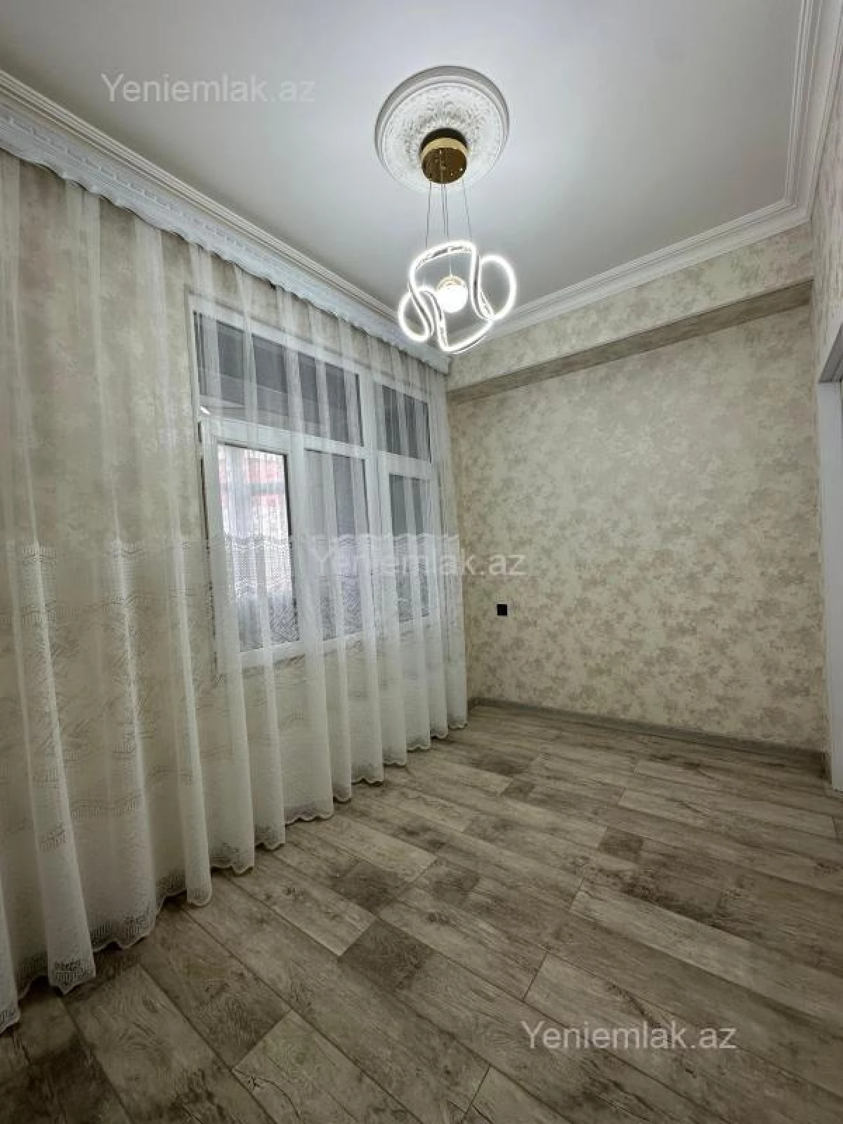 Satılır 2 otaqlı yeni tikili 55 m²