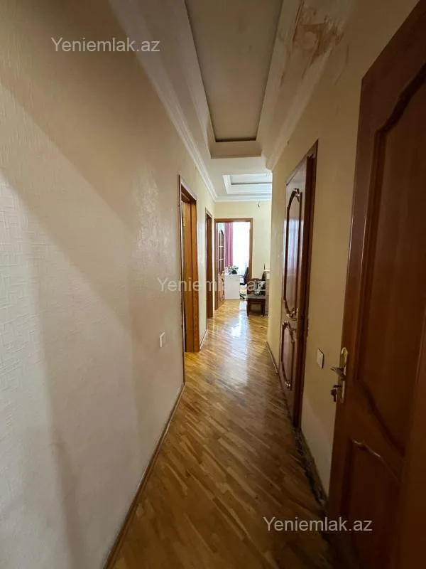 Satılır 3 otaqlı yeni tikili 77 m²
