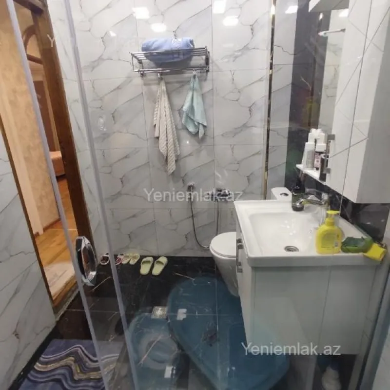 Satılır 3 otaqlı köhnə tikili 91 m²