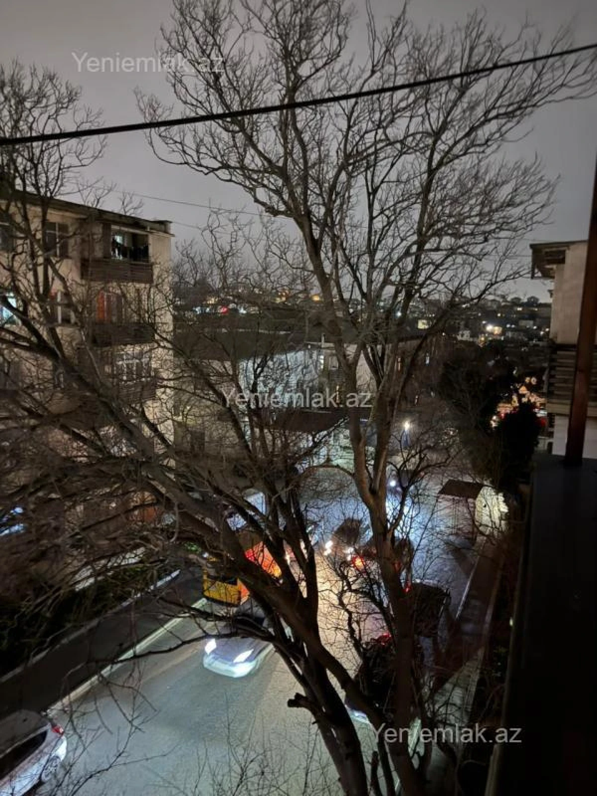 Satılır 2 otaqlı köhnə tikili 55 m²