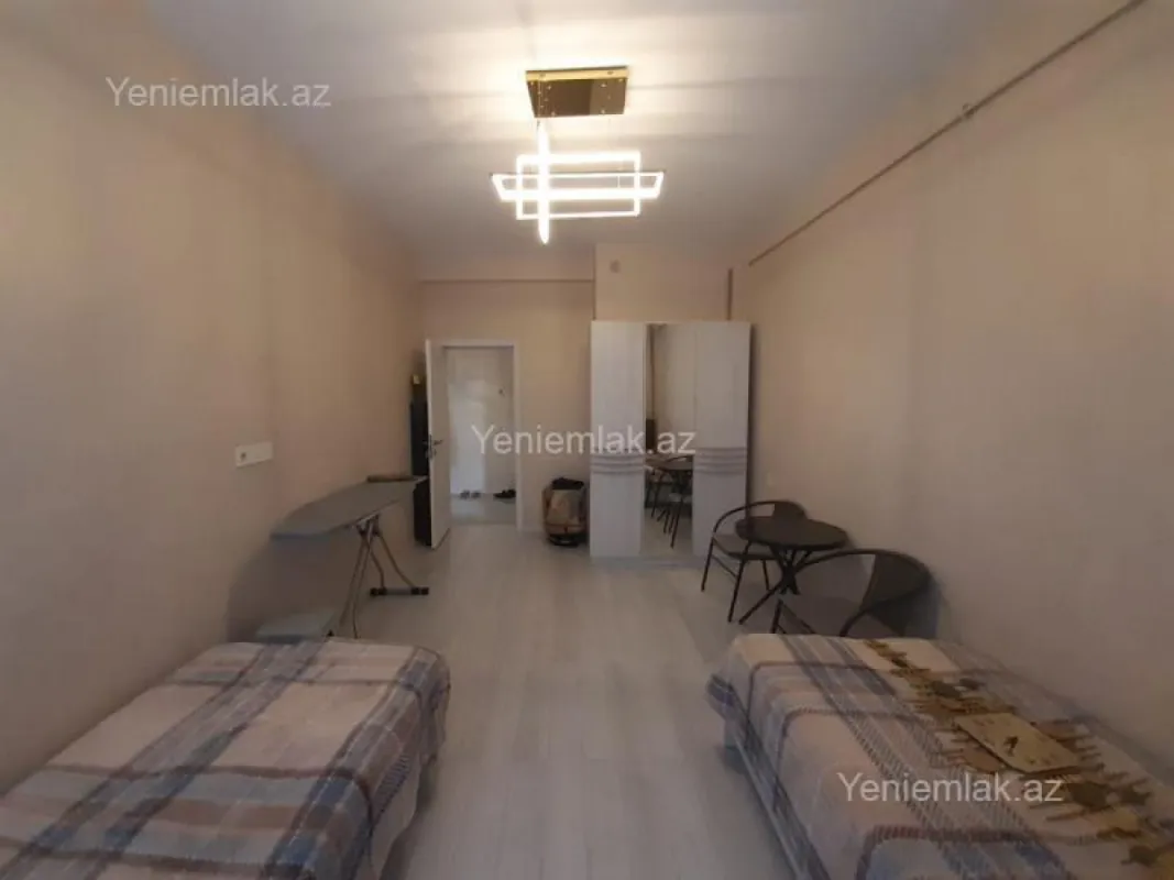 Satılır 3 otaqlı yeni tikili 100 m²