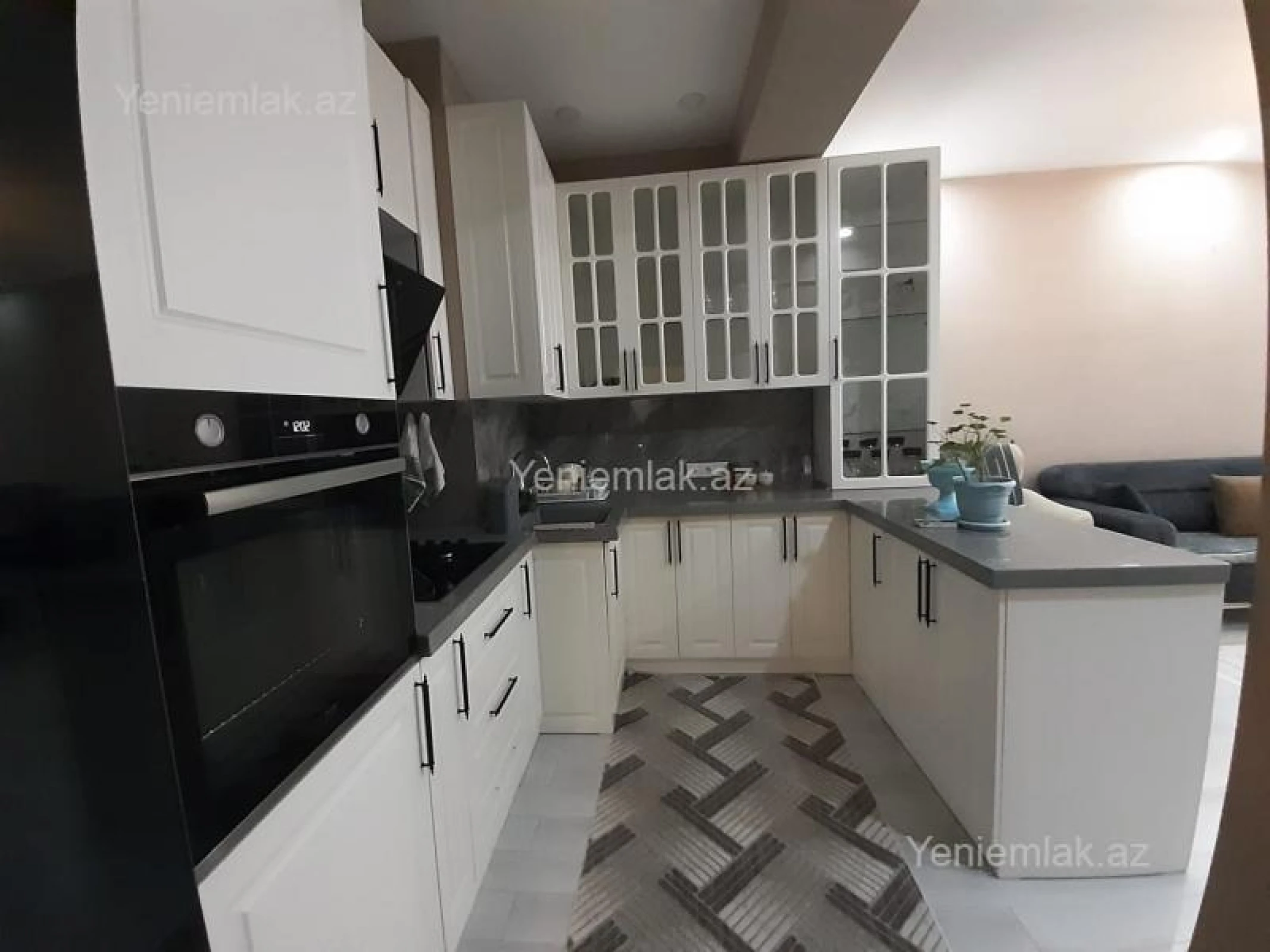 Satılır 3 otaqlı yeni tikili 100 m²