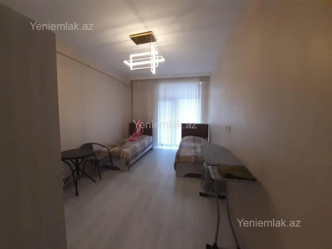 Satılır 3 otaqlı yeni tikili 100 m²