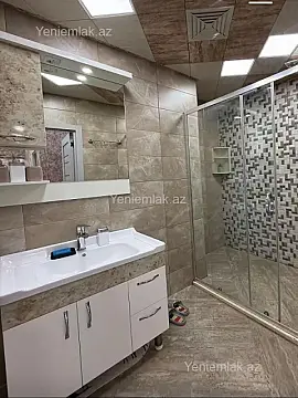 Satılır 3 otaqlı yeni tikili 110 m²