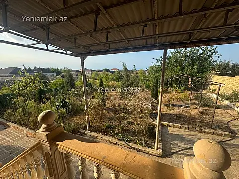 Satılır 4 otaqlı həyət evi 100 m²