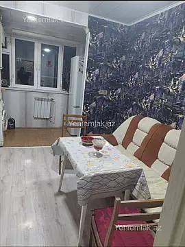 Satılır 4 otaqlı köhnə tikili 85 m²