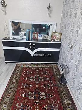 Satılır 4 otaqlı köhnə tikili 85 m²
