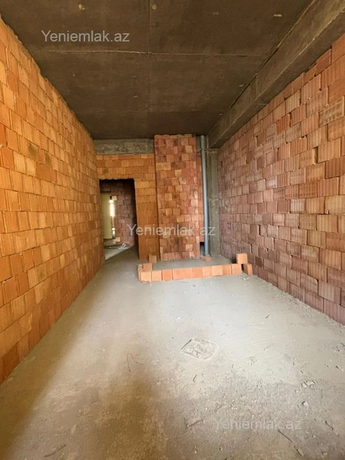 Satılır 2 otaqlı yeni tikili 79 m²