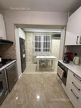 Satılır 3 otaqlı köhnə tikili 85 m²