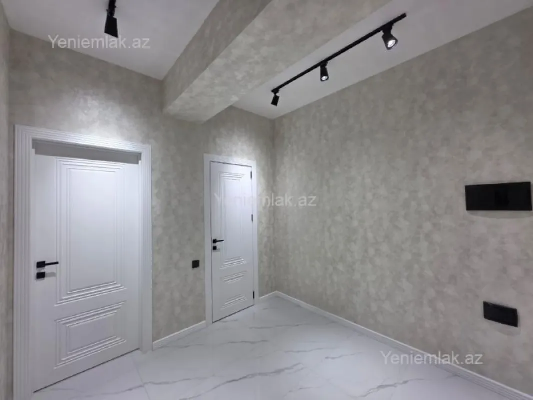 Satılır 3 otaqlı yeni tikili 92 m²